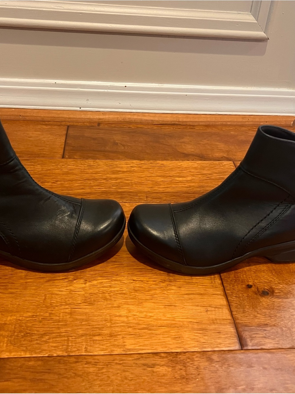 Keen Boots - Picture 4 of 7
